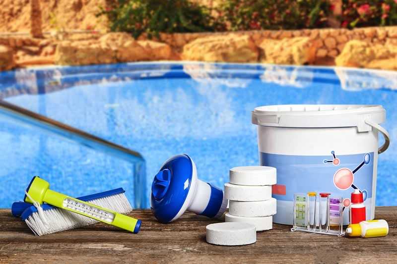 Pool Chlorine Feeders